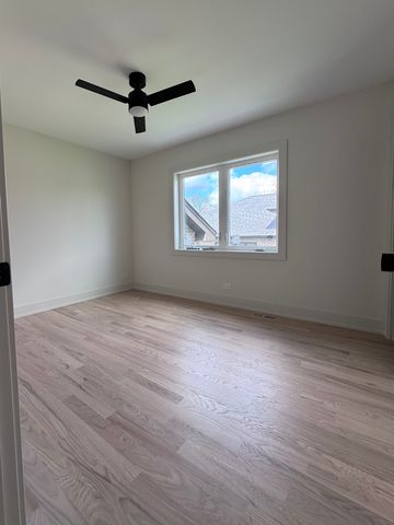 8041 S 85TH Court, Justice, IL 60458