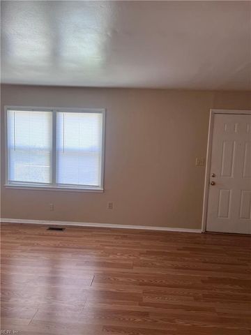 130 South AVE, Newport News, VA 23601