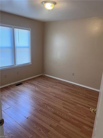 130 South AVE, Newport News, VA 23601