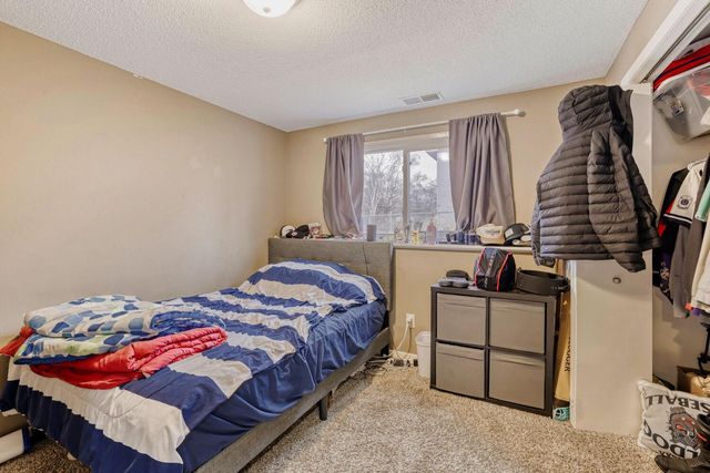 9733 Thomas Avenue N, Brooklyn Park, MN 55444