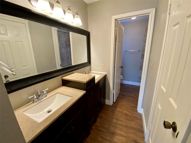 1013 Hyridge ST, Round Rock, TX 78664