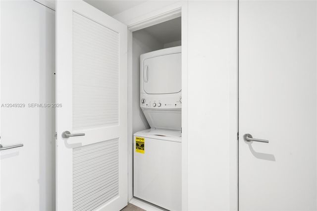 1100 S Miami Avenue 2306, Miami, FL 33130
