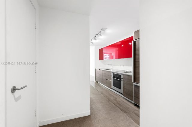 1100 S Miami Avenue 2306, Miami, FL 33130