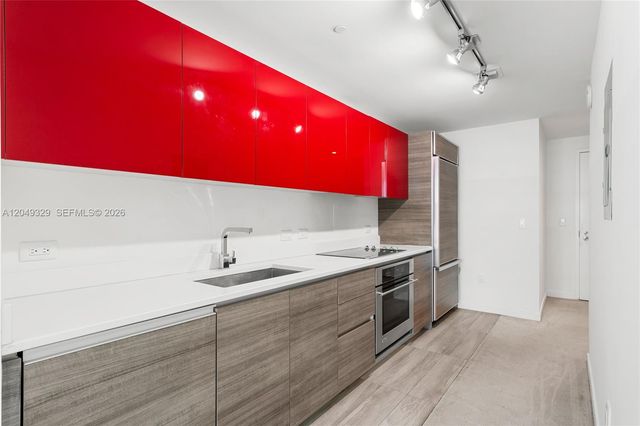 1100 S Miami Avenue 2306, Miami, FL 33130