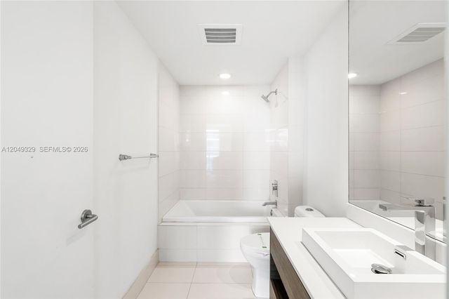 1100 S Miami Avenue 2306, Miami, FL 33130