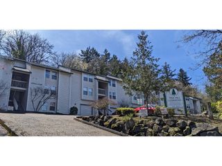 4004 Sw BEAVERTON HILLSDALE Hwy, Portland, OR 97221