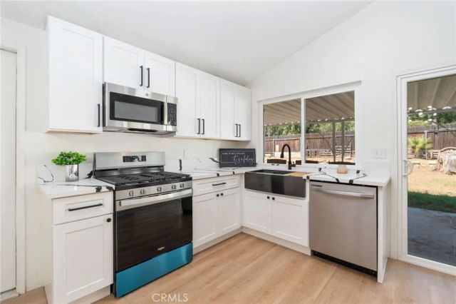3441 Crownsworth, Corona, CA 92879