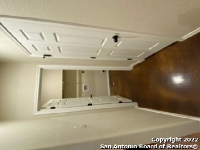 10143 Westover Blf Unit 102, San Antonio, TX 78251