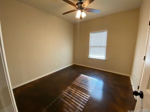 10143 Westover Blf Unit 102, San Antonio, TX 78251
