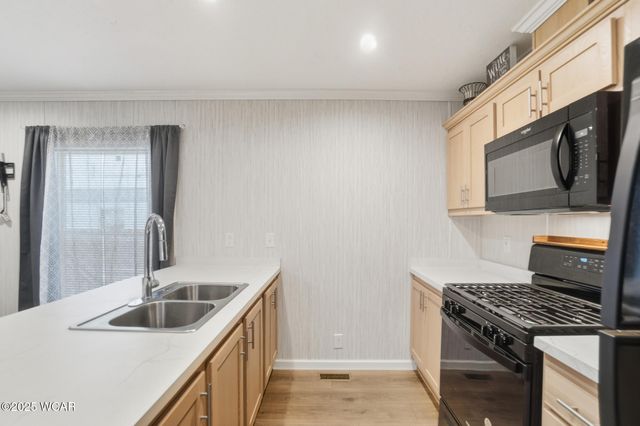 1643 W Breese Road, 73, Lima, OH 45806