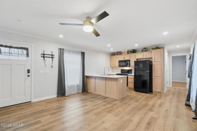 1643 W Breese Road, 73, Lima, OH 45806