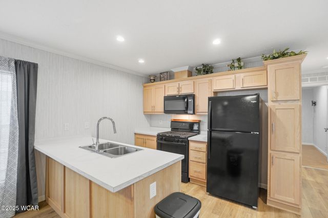 1643 W Breese Road, 73, Lima, OH 45806