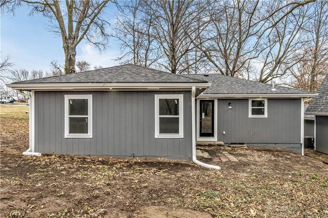 2944 N 60th Street, Kansas City, KS 66104