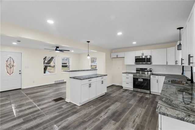 2944 N 60th Street, Kansas City, KS 66104