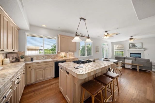 1090 Megan Court, Templeton, CA 93465