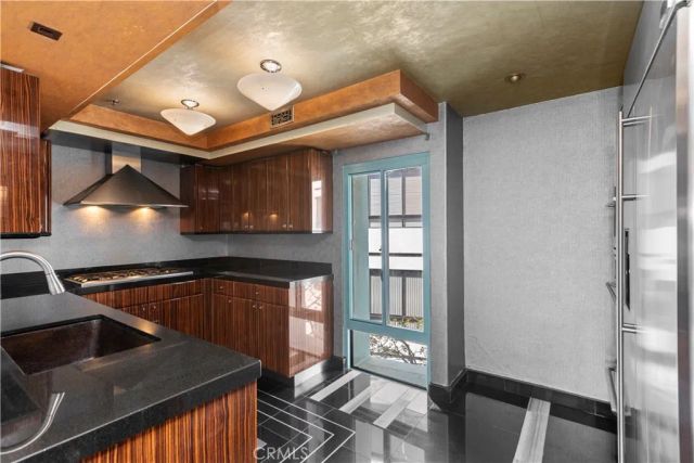 10336 Wilshire 703, Los Angeles, CA 90024