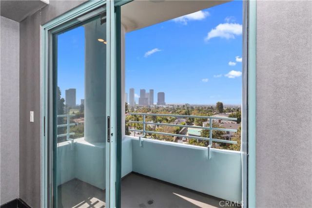 10336 Wilshire 703, Los Angeles, CA 90024