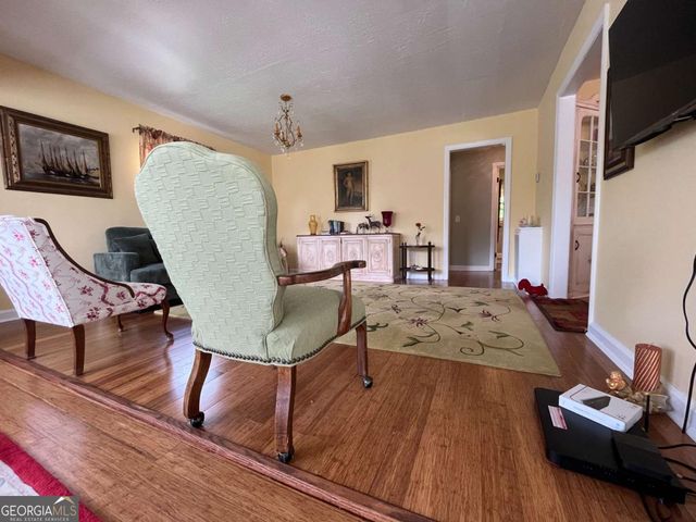 131 Hillcrest Drive, Mccaysville, GA 30555