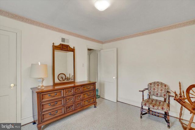 204 S WALNUT ST, Dallastown, PA 17313
