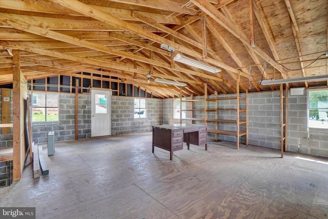 204 S WALNUT ST, Dallastown, PA 17313