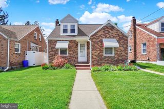204 S WALNUT ST, Dallastown, PA 17313