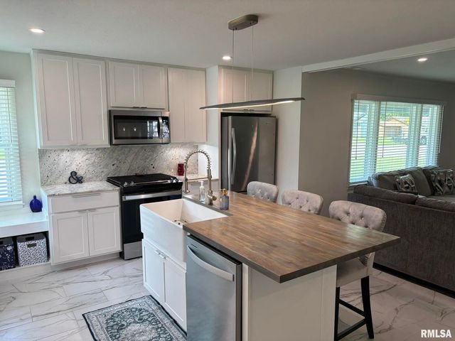 122 Paint Creek Lane, Carmi, IL 62821