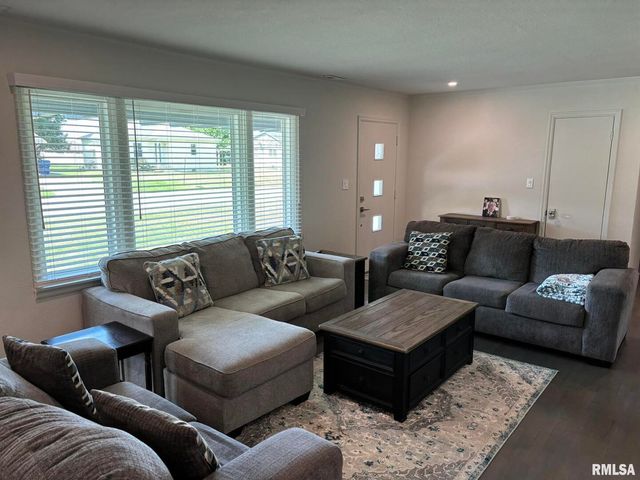 122 Paint Creek Lane, Carmi, IL 62821