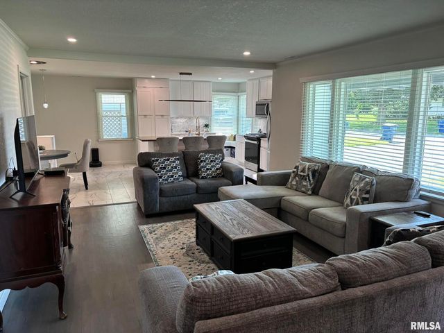 122 Paint Creek Lane, Carmi, IL 62821