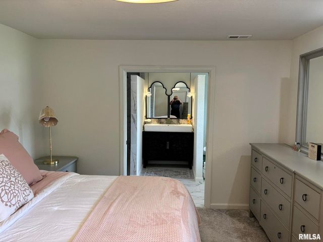 122 Paint Creek Lane, Carmi, IL 62821