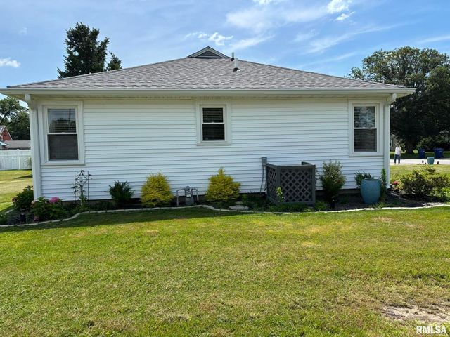 122 Paint Creek Lane, Carmi, IL 62821