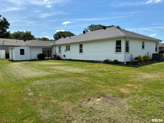 122 Paint Creek Lane, Carmi, IL 62821