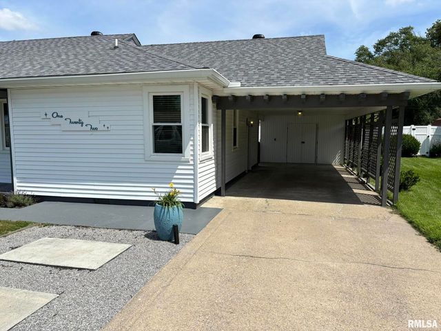 122 Paint Creek Lane, Carmi, IL 62821