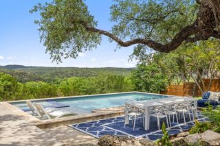 716 N Commons Ford RD, Austin, TX 78733