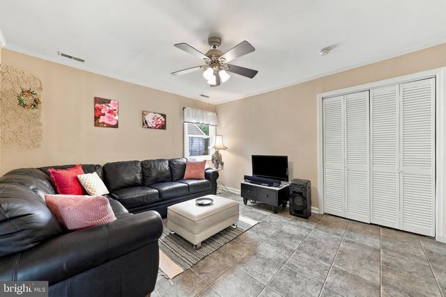 301 HIGH ST, Moorestown, NJ 08057