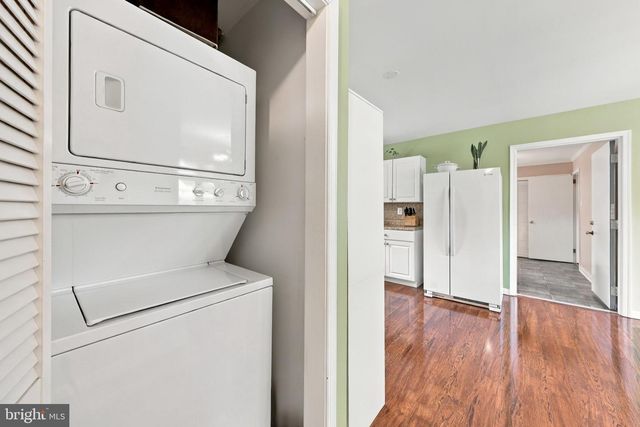 301 HIGH ST, Moorestown, NJ 08057