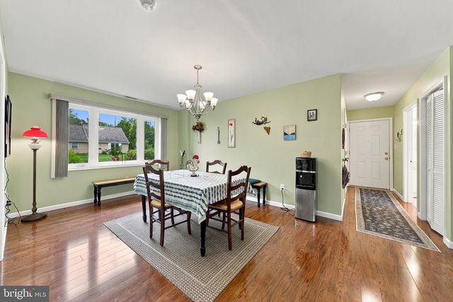 301 HIGH ST, Moorestown, NJ 08057