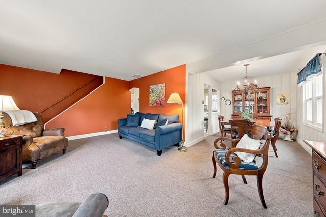 301 HIGH ST, Moorestown, NJ 08057