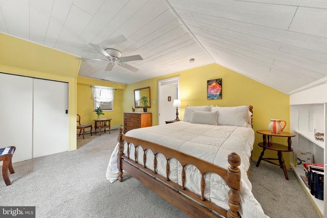 301 HIGH ST, Moorestown, NJ 08057