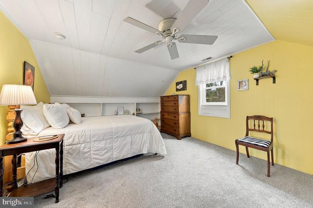 301 HIGH ST, Moorestown, NJ 08057