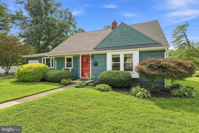 301 HIGH ST, Moorestown, NJ 08057