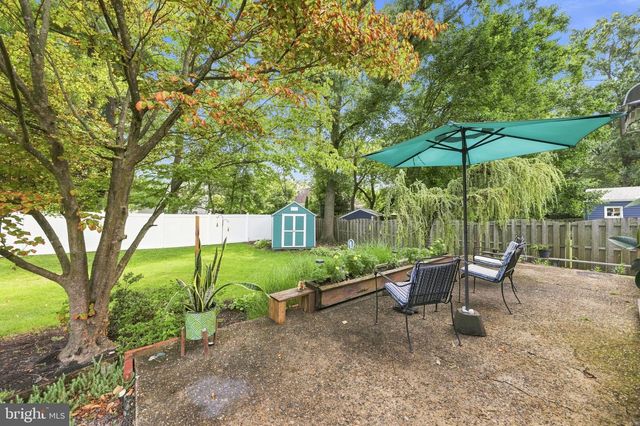 301 HIGH ST, Moorestown, NJ 08057
