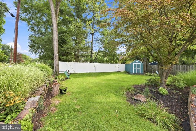 301 HIGH ST, Moorestown, NJ 08057