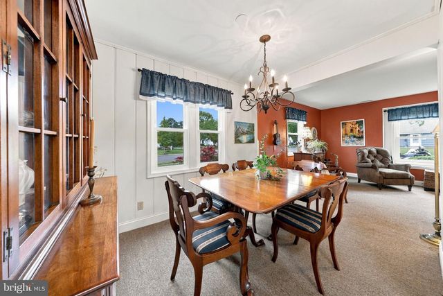 301 HIGH ST, Moorestown, NJ 08057