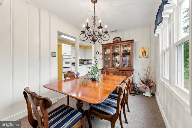301 HIGH ST, Moorestown, NJ 08057