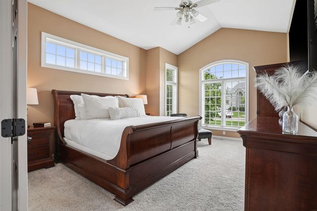 2613 Country Meadow Lane, Cedar Falls, IA 50613