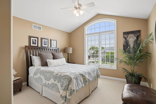 2613 Country Meadow Lane, Cedar Falls, IA 50613