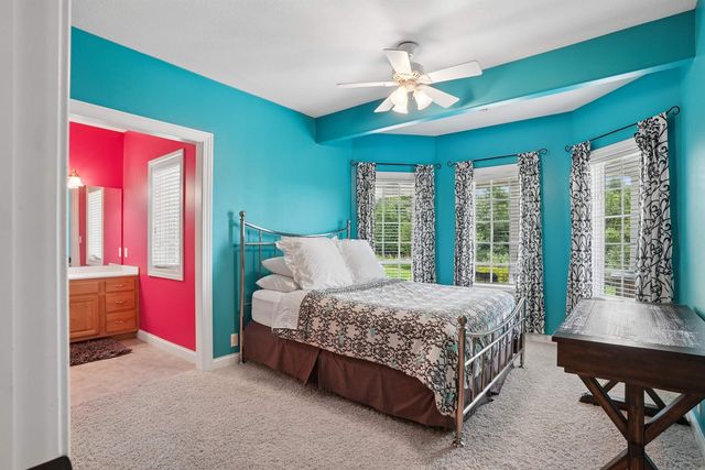 2613 Country Meadow Lane, Cedar Falls, IA 50613