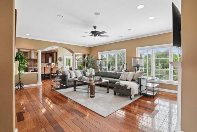 2613 Country Meadow Lane, Cedar Falls, IA 50613