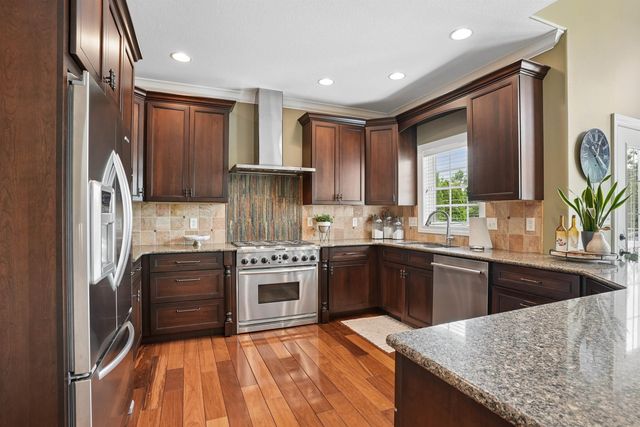 2613 Country Meadow Lane, Cedar Falls, IA 50613