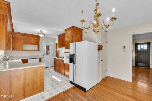 19168 Mercedes Drive, Abingdon, VA 24210